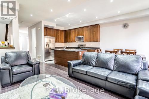 15 Quarrie Lane, Ajax, ON - Indoor Photo Showing Living Room