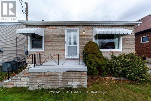 238 Mitchell Avenue, Oshawa, ON - Outdoor