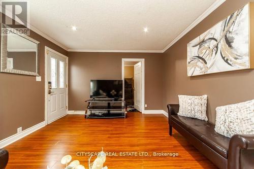 238 Mitchell Avenue, Oshawa, ON - Indoor Photo Showing Other Room