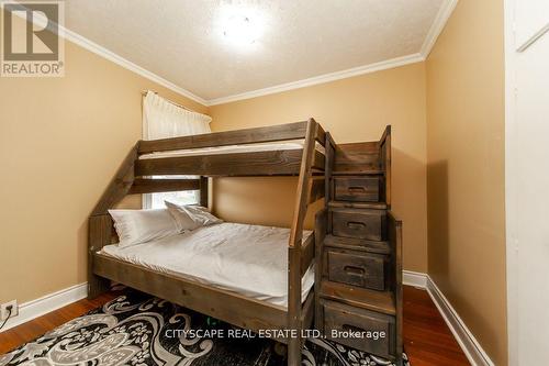 238 Mitchell Avenue, Oshawa, ON - Indoor Photo Showing Bedroom