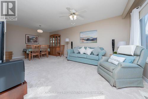 60 Camberley Crescent, Brampton, ON - Indoor Photo Showing Living Room