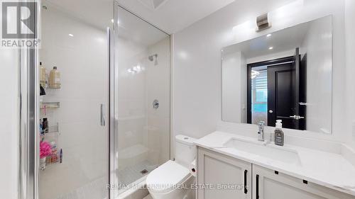 1709 - 20 Gatineau Drive, Vaughan, ON - Indoor Photo Showing Bathroom