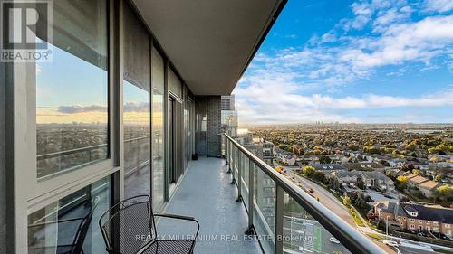 1709 - 20 Gatineau Drive, Vaughan, ON - Outdoor With Balcony With View With Exterior