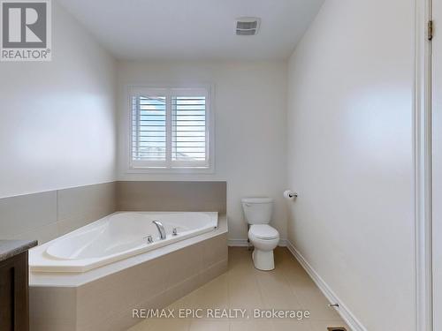 72 Brock Avenue, Markham, ON - Indoor Photo Showing Bathroom