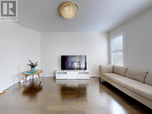 72 Brock Avenue, Markham, ON - Indoor Photo Showing Living Room