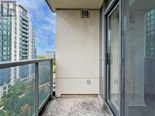 811 - 50 Disera Drive, Vaughan, ON - Outdoor With Balcony With Exterior