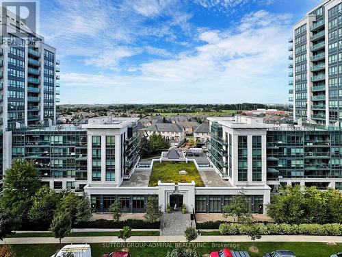 811 - 50 Disera Drive, Vaughan, ON - Outdoor With Facade