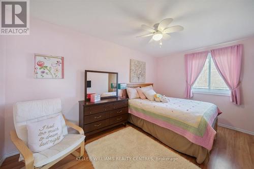 370 Erin Trail, Newmarket, ON - Indoor Photo Showing Bedroom