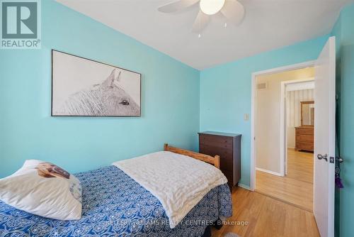 370 Erin Trail, Newmarket, ON - Indoor Photo Showing Bedroom