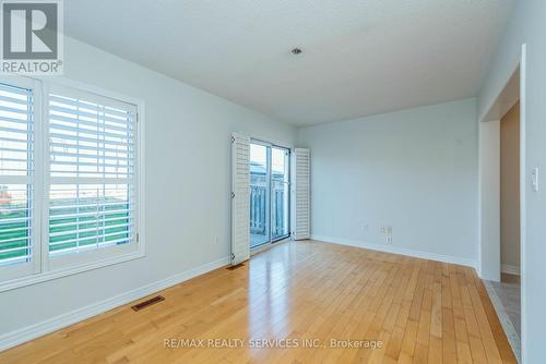 130 Royal Appian Crescent, Vaughan, ON - Indoor Photo Showing Other Room