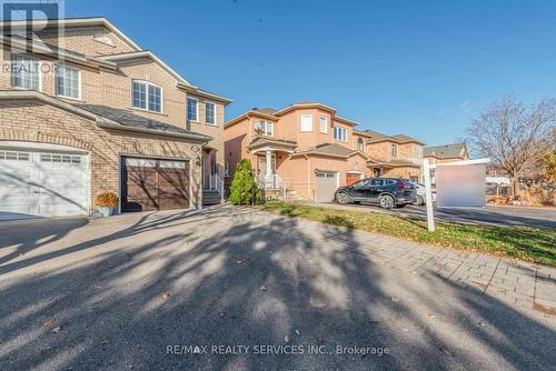 130 Royal Appian Crescent, Vaughan, ON - Outdoor