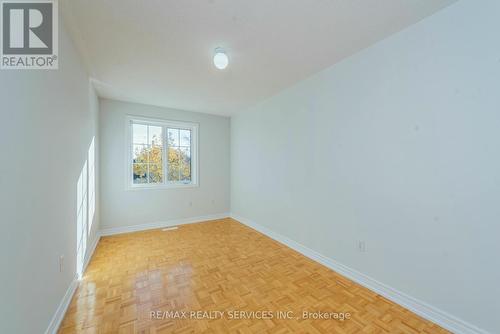 130 Royal Appian Crescent, Vaughan, ON - Indoor Photo Showing Other Room