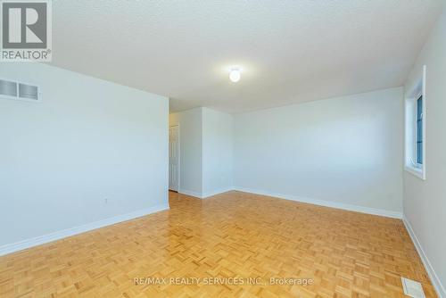 130 Royal Appian Crescent, Vaughan, ON - Indoor Photo Showing Other Room