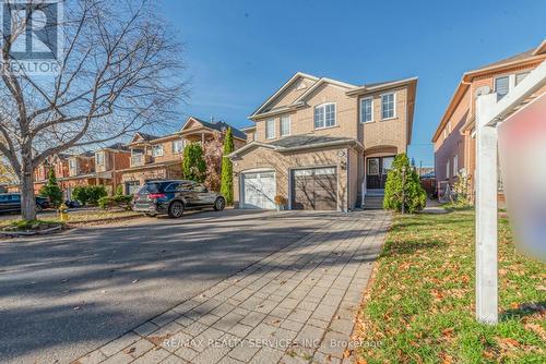 130 Royal Appian Crescent, Vaughan, ON - Outdoor With Facade