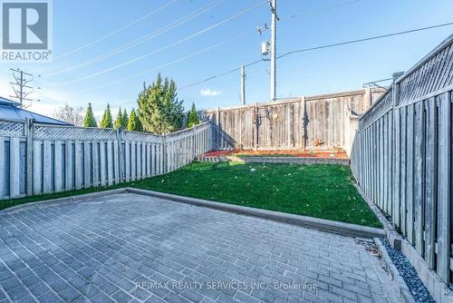 130 Royal Appian Crescent, Vaughan, ON - Outdoor