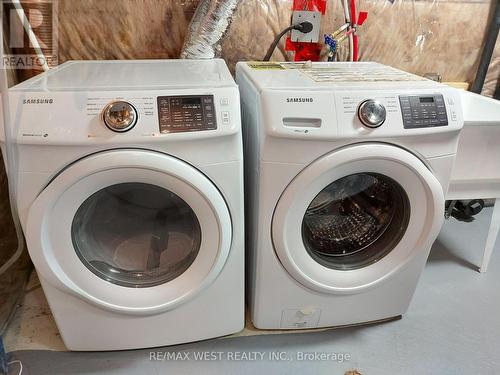 1196 Peelar Crescent, Innisfil, ON - Indoor Photo Showing Laundry Room