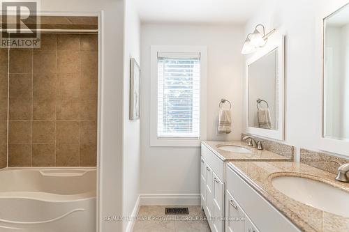 48 Lawrence Avenue, Springwater, ON - Indoor Photo Showing Bathroom