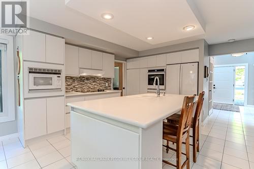 48 Lawrence Avenue, Springwater, ON - Indoor Photo Showing Kitchen