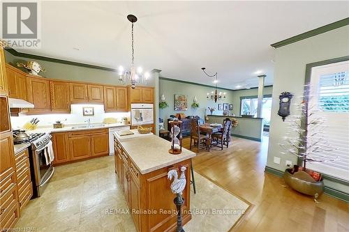 24 Bayfield Mews Lane, Bluewater (Bayfield), ON - Indoor Photo Showing Kitchen