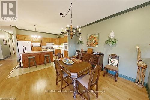 24 Bayfield Mews Lane, Bluewater (Bayfield), ON - Indoor Photo Showing Dining Room