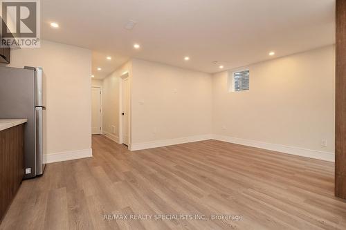 1046 Roosevelt Road, Mississauga, ON - Indoor