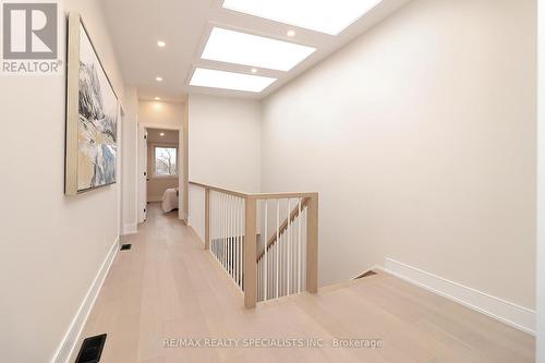 1046 Roosevelt Road, Mississauga, ON - Indoor Photo Showing Other Room