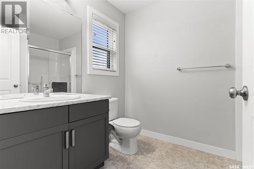 7905 Canola Avenue, Regina, SK - Indoor Photo Showing Bathroom