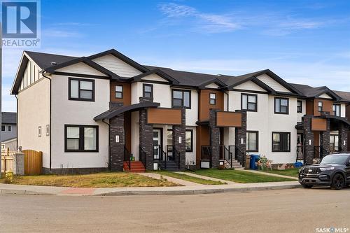 7905 Canola Avenue, Regina, SK - Outdoor With Facade