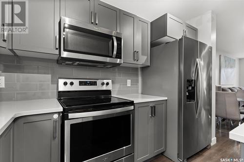 7905 Canola Avenue, Regina, SK - Indoor Photo Showing Kitchen