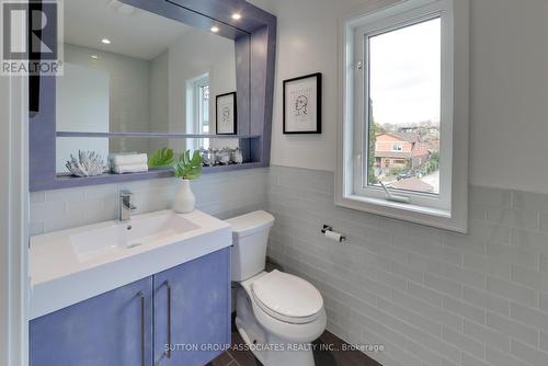 302 Winona Drive, Toronto, ON - Indoor Photo Showing Bathroom