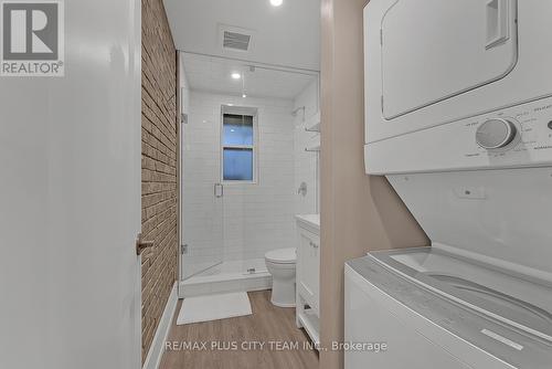 4 - 216 Seaton Street, Toronto, ON - Indoor Photo Showing Laundry Room