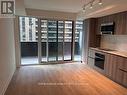 213 - 127 Broadway Avenue N, Toronto, ON  - Indoor Photo Showing Kitchen 