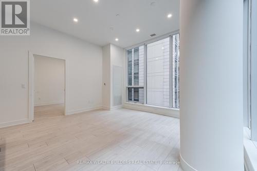 822 - 15 Mercer Street, Toronto, ON - Indoor Photo Showing Other Room