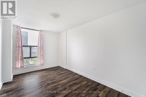 904 - 17 Knightsbridge Road, Brampton, ON - Indoor Photo Showing Other Room