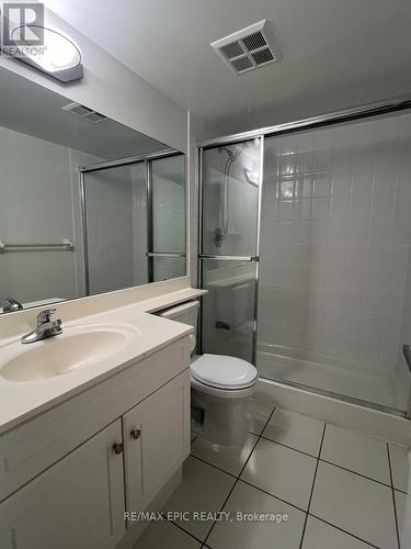 518 - 19 Barberry Place, Toronto, ON - Indoor Photo Showing Bathroom