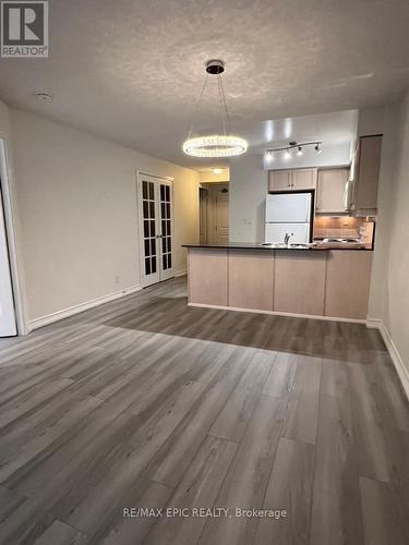 518 - 19 Barberry Place, Toronto, ON - Indoor Photo Showing Kitchen