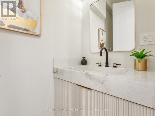 336 St Germain Avenue, Toronto, ON - Indoor Photo Showing Bathroom