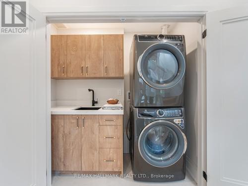 336 St Germain Avenue, Toronto, ON - Indoor Photo Showing Laundry Room