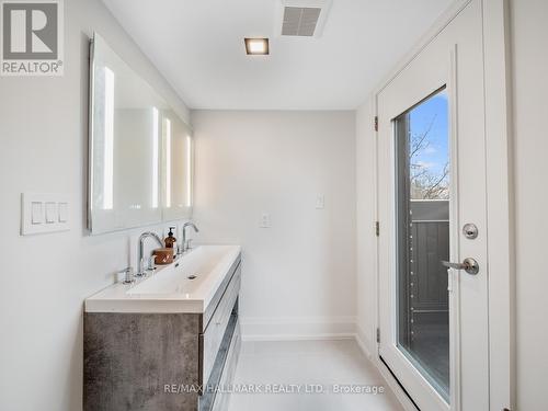 336 St Germain Avenue, Toronto, ON - Indoor Photo Showing Bathroom