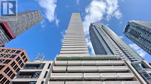 3705 - 2221 Yonge Street, Toronto, ON - Outdoor With Facade