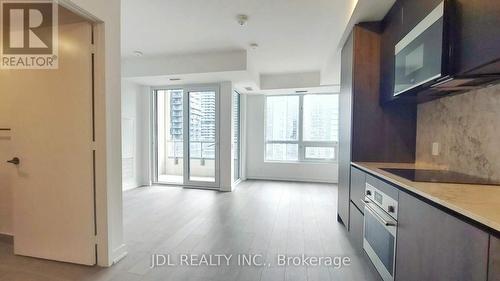 2309 - 108 Peter Street, Toronto, ON - Indoor