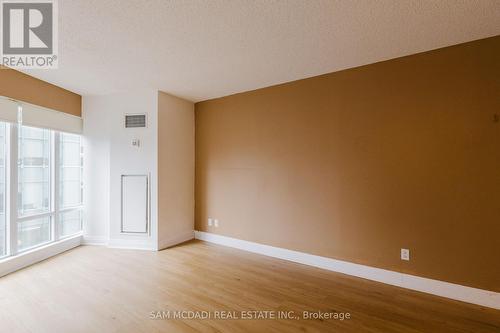 611 - 210 Victoria Street, Toronto, ON - Indoor Photo Showing Other Room