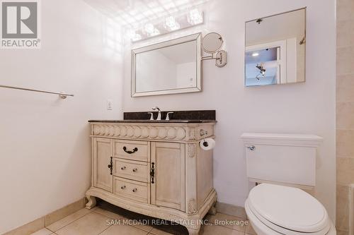 611 - 210 Victoria Street, Toronto, ON - Indoor Photo Showing Bathroom