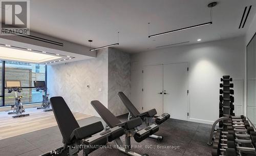 1406S - 127 Broadway Avenue, Toronto, ON - Indoor Photo Showing Gym Room