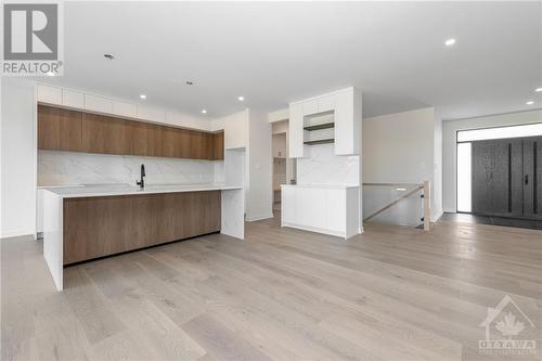 3987 Perennial Way, Greely, ON - Indoor Photo Showing Kitchen