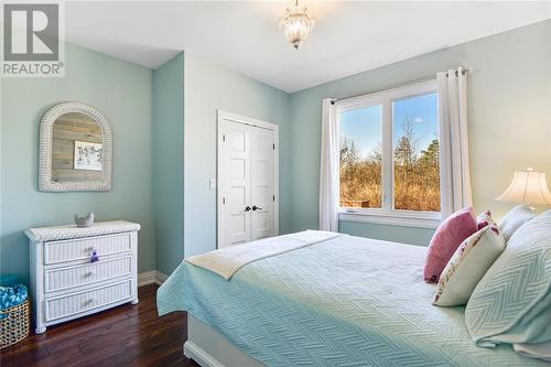 37 Kellys Road, Rideau Lakes, ON - Indoor Photo Showing Bedroom