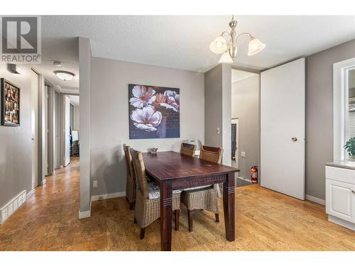 170 Mars Road, Kelowna, BC - Indoor Photo Showing Dining Room