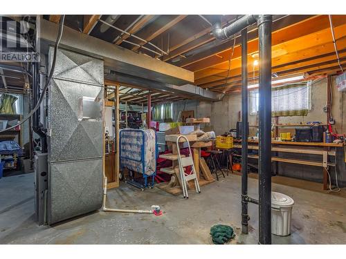 170 Mars Road, Kelowna, BC - Indoor Photo Showing Basement