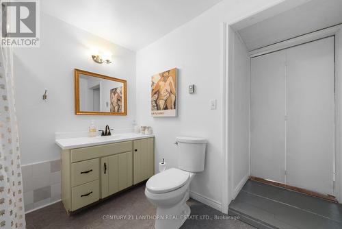 1701 County 7 Road, Prince Edward County (Picton), ON - Indoor Photo Showing Bathroom