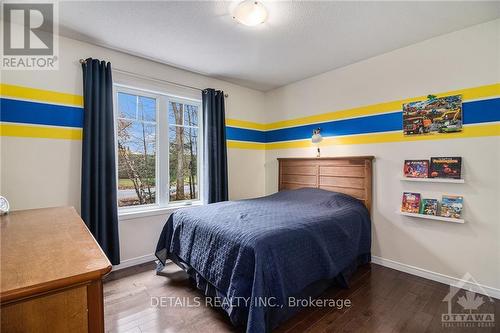 1975 Kingsley Street, Clarence-Rockland, ON - Indoor Photo Showing Bedroom